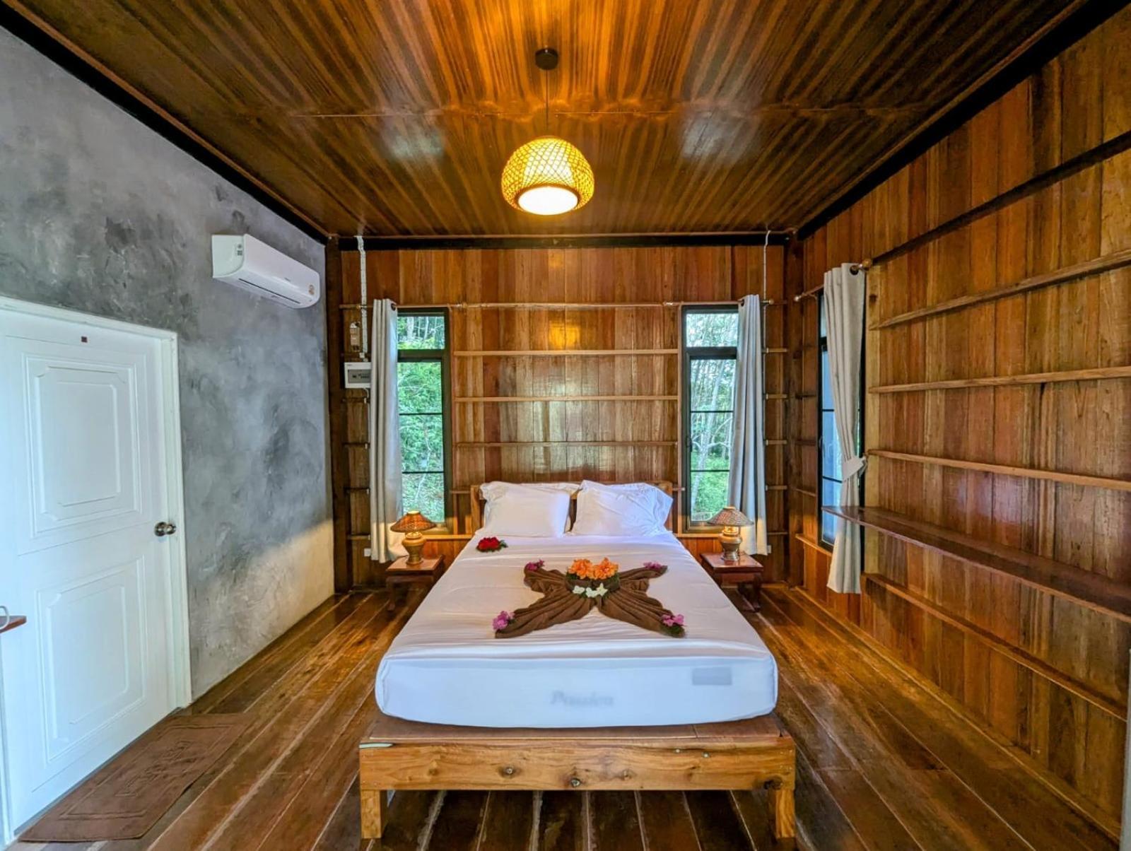 Koh Jum Serenity Resort Ngoại thất bức ảnh